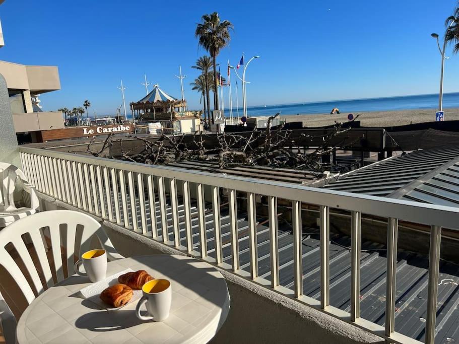 Le Carrousel - Apt Vue Mer - Plage A 10 M - Clim - Wifi Canet-en-Roussillon Zewnętrze zdjęcie