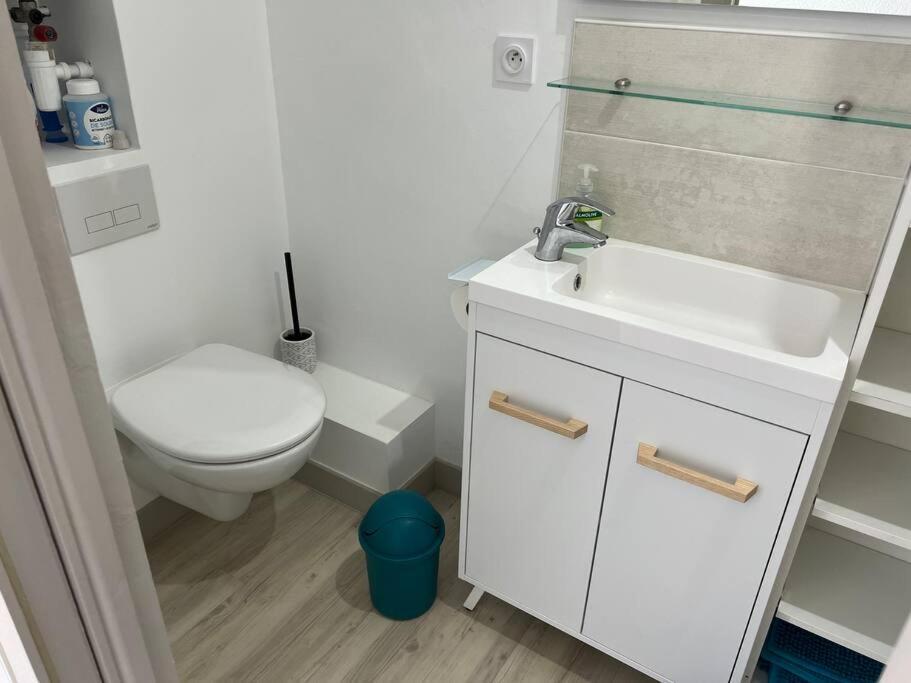 Le Carrousel - Apt Vue Mer - Plage A 10 M - Clim - Wifi Canet-en-Roussillon Zewnętrze zdjęcie